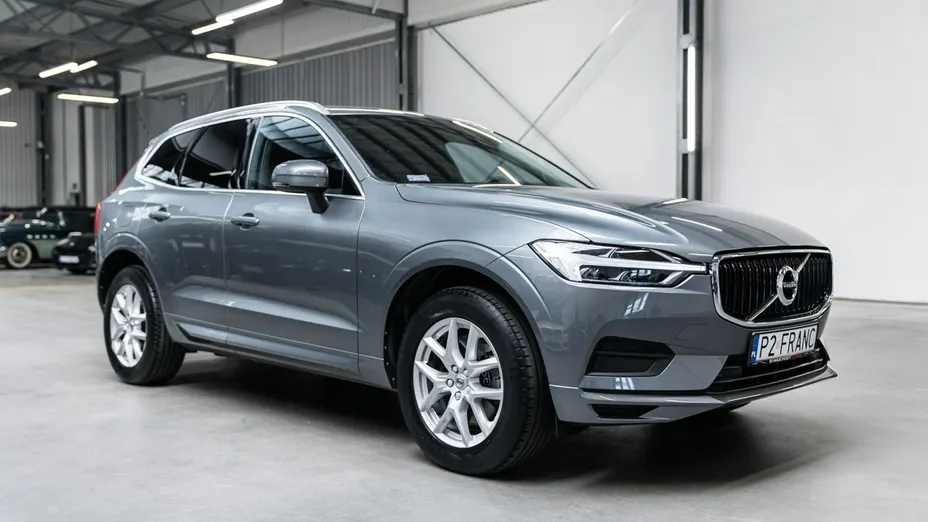 VOLVO XC60 -