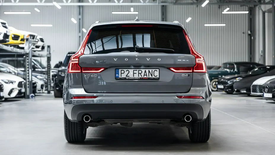 VOLVO XC60 -