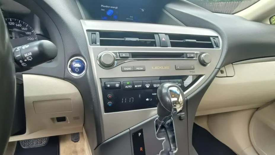 LEXUS RX -