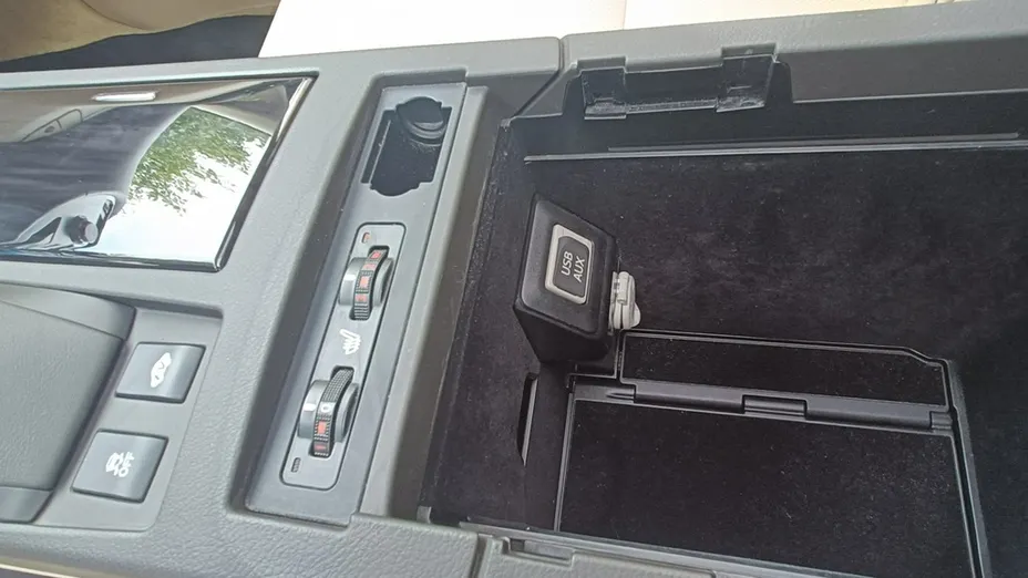 LEXUS RX -