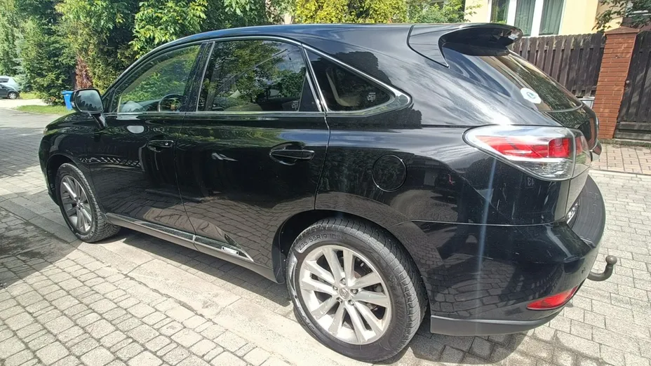 LEXUS RX -