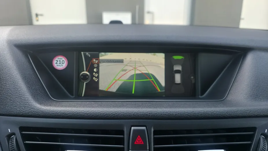 BMW X1 -