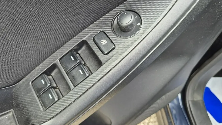 MAZDA CX-5 -