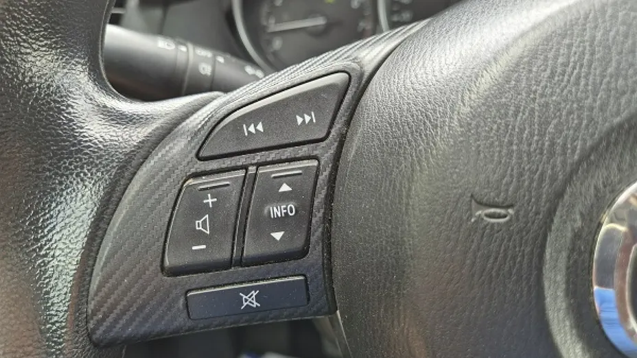 MAZDA CX-5 -