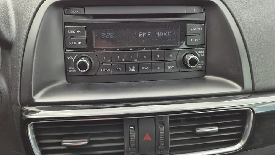 MAZDA CX-5 -