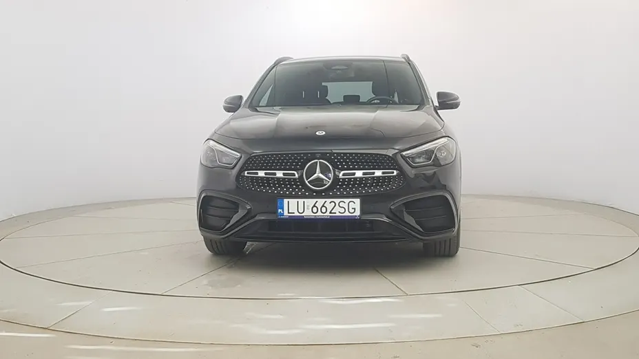 MERCEDES-BENZ GLA -