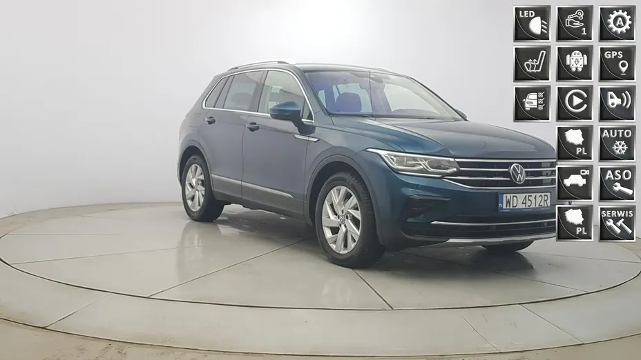 VOLKSWAGEN Tiguan -