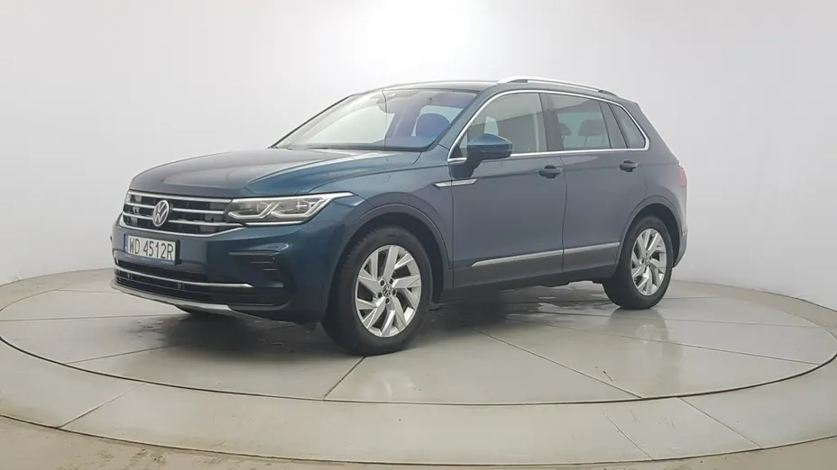 VOLKSWAGEN Tiguan -