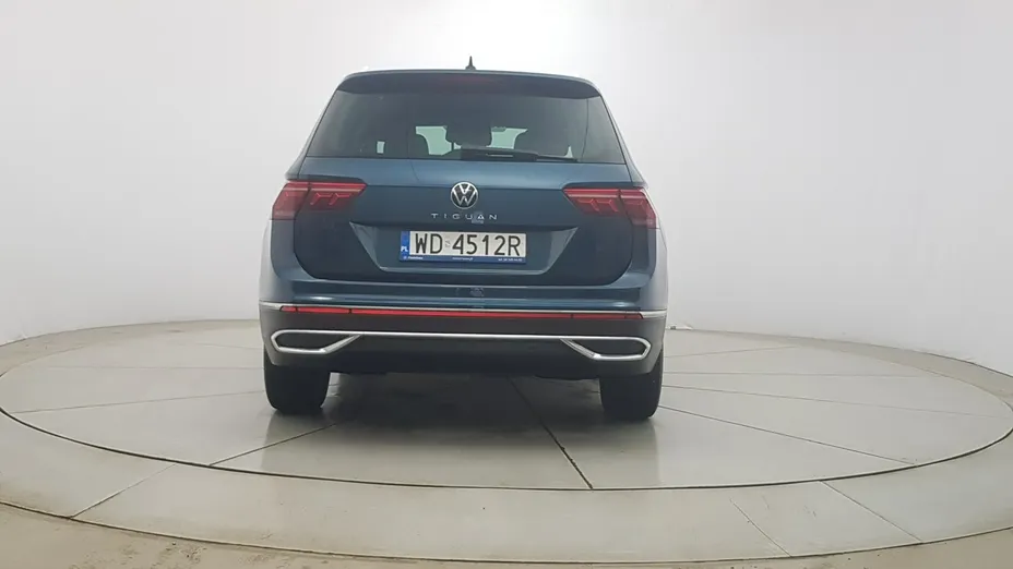 VOLKSWAGEN Tiguan -