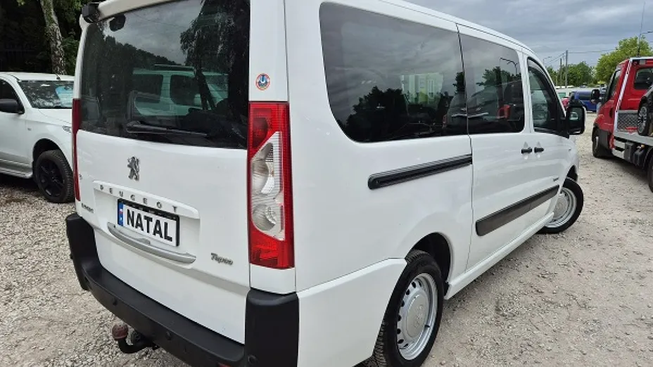 PEUGEOT Expert -