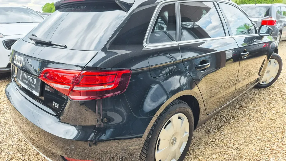 AUDI A3 Sportback -