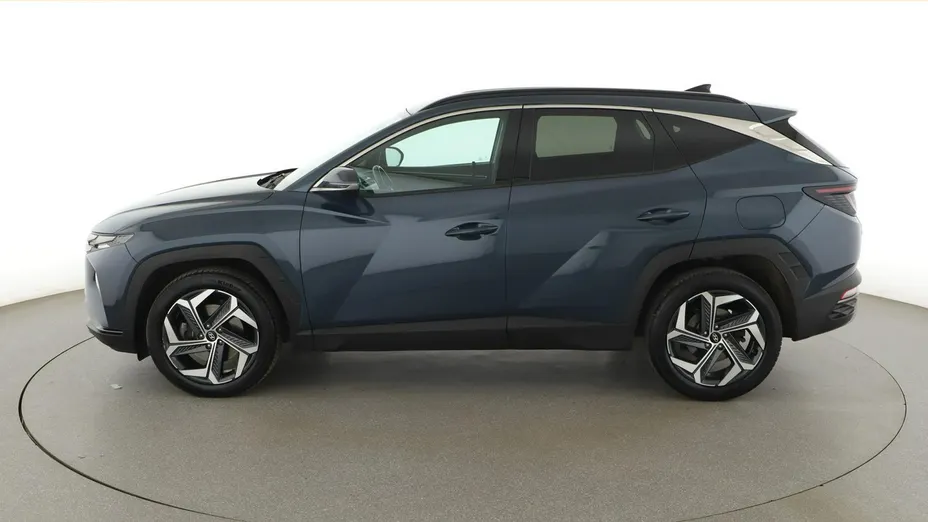 HYUNDAI Tucson -