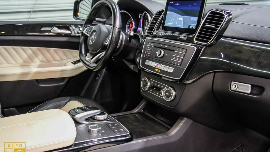 MERCEDES-BENZ GLE -