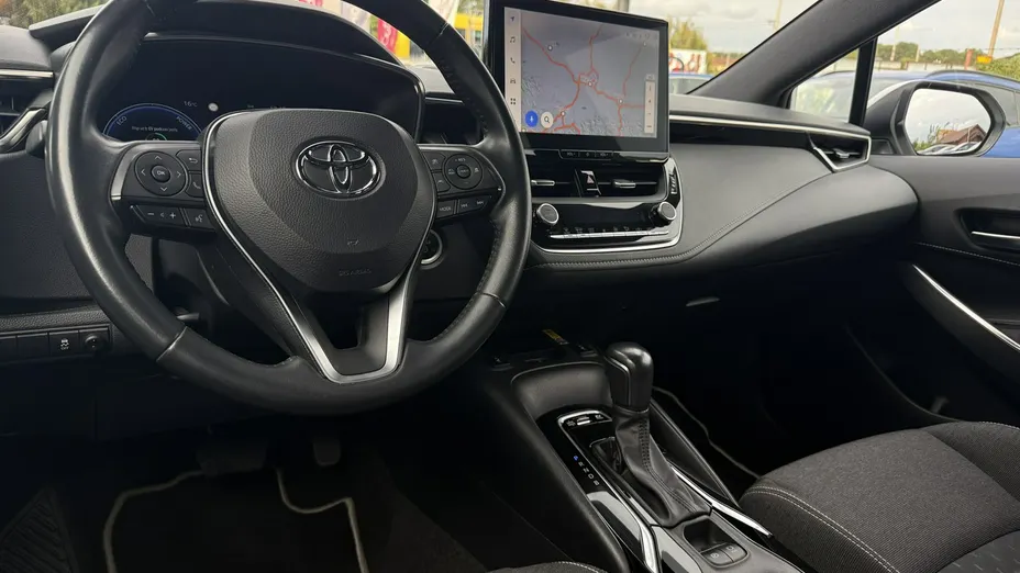 TOYOTA Corolla -