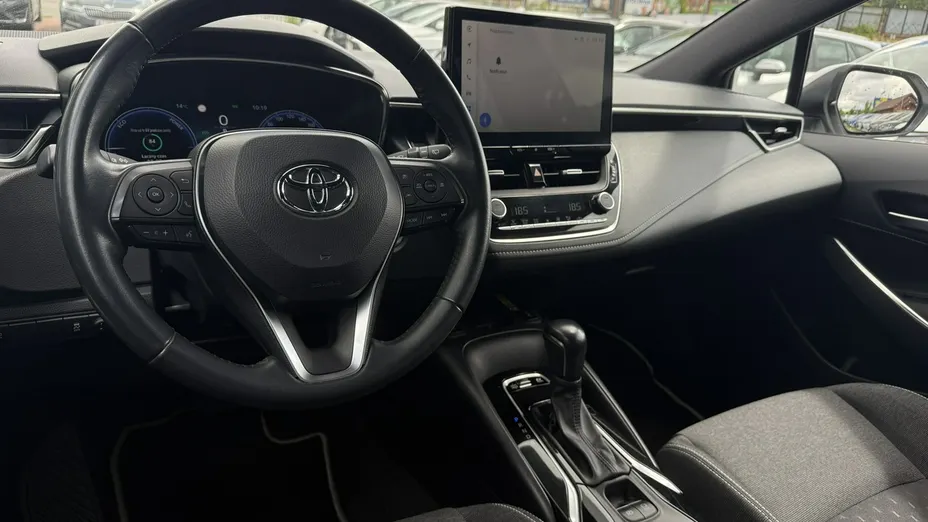 TOYOTA Corolla -