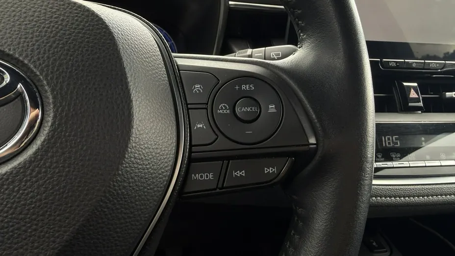 TOYOTA Corolla -