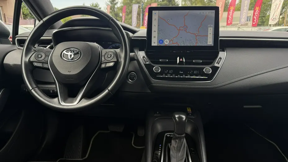 TOYOTA Corolla -