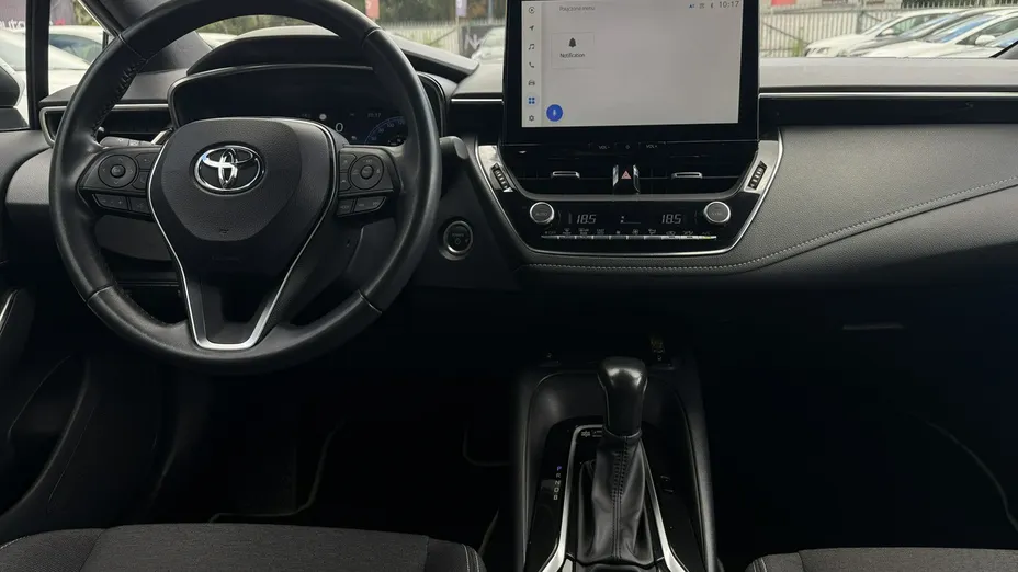 TOYOTA Corolla -