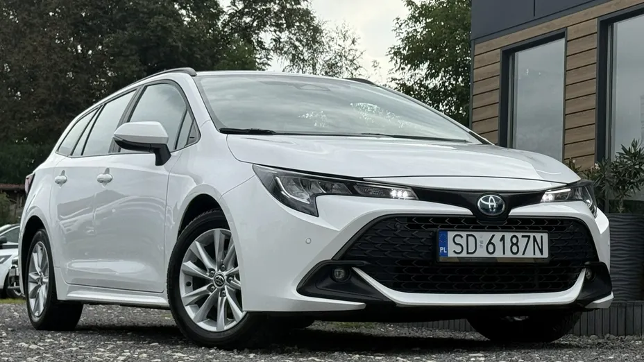 TOYOTA Corolla -