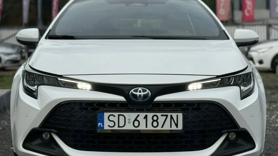 TOYOTA Corolla -