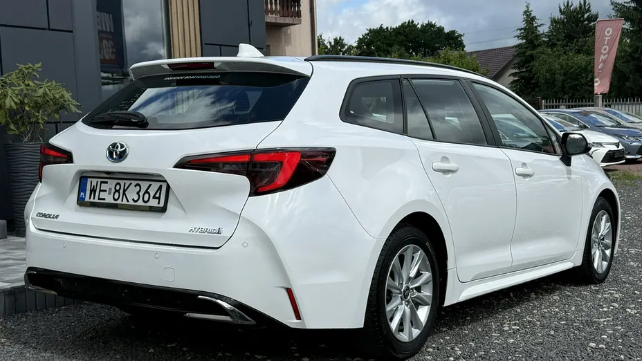 TOYOTA Corolla -