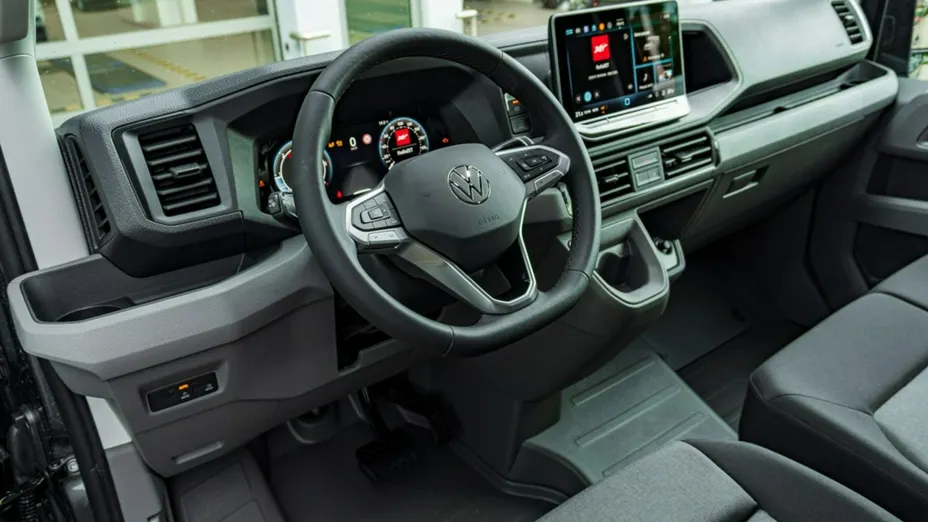 VOLKSWAGEN Crafter -