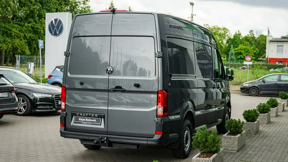 VOLKSWAGEN Crafter -