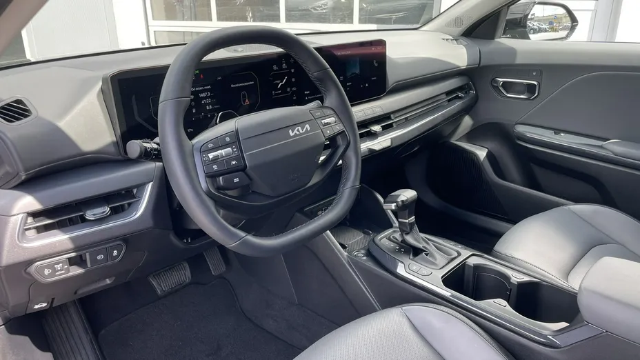 KIA K4 -