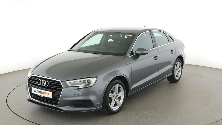 AUDI A3 -