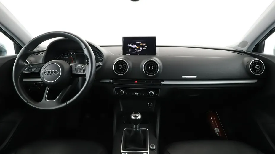 AUDI A3 -