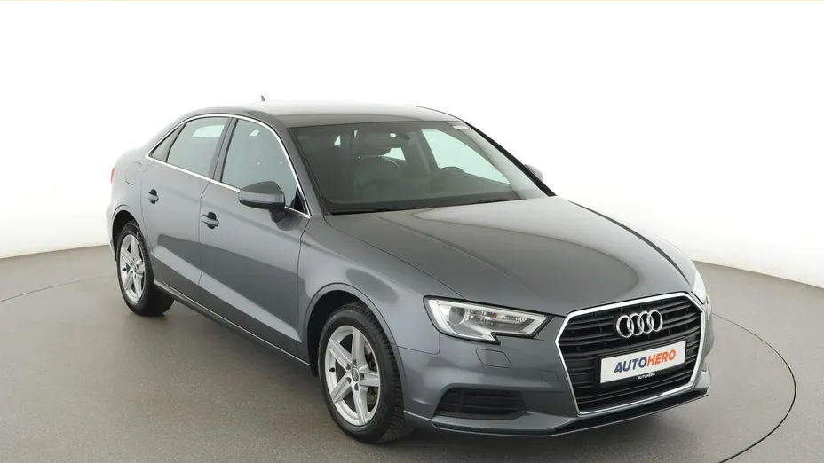 AUDI A3 -