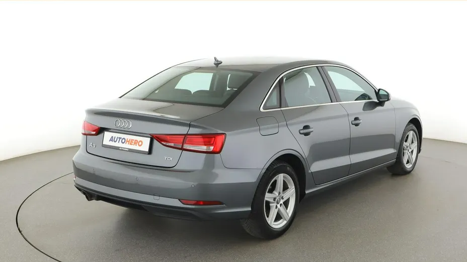 AUDI A3 -