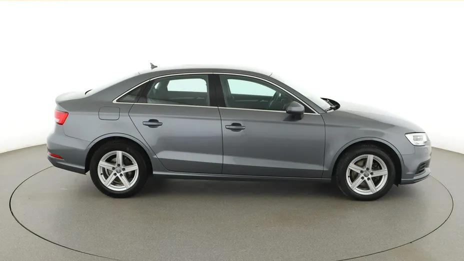 AUDI A3 -