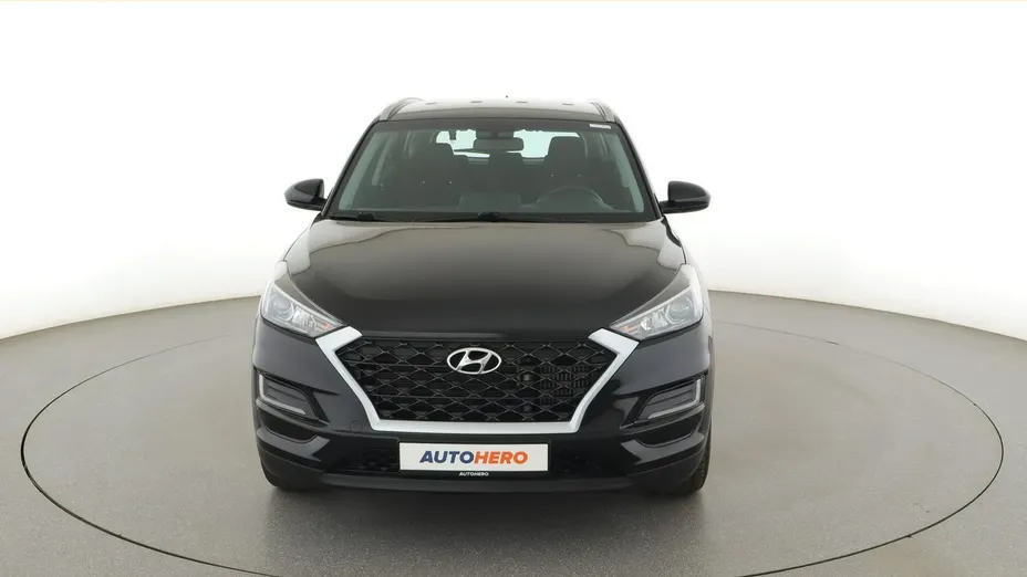 HYUNDAI Tucson -