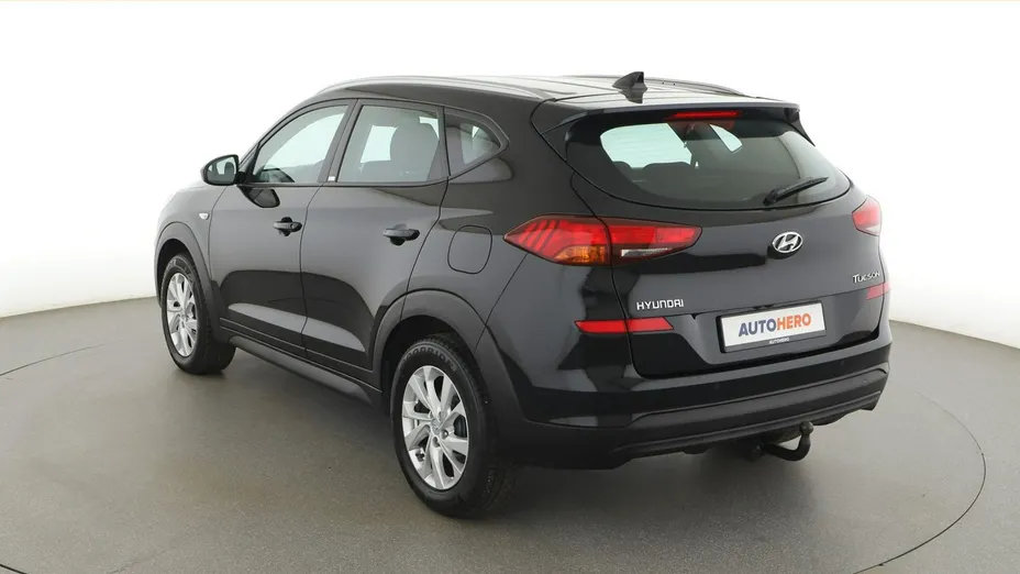 HYUNDAI Tucson -