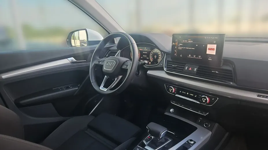 AUDI Q5 -
