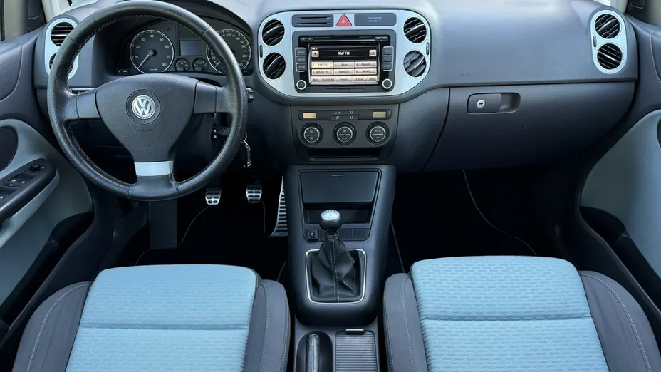 VOLKSWAGEN Golf Plus -