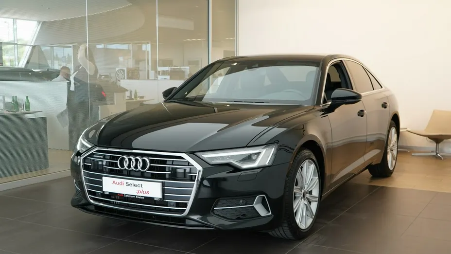 AUDI A6 -
