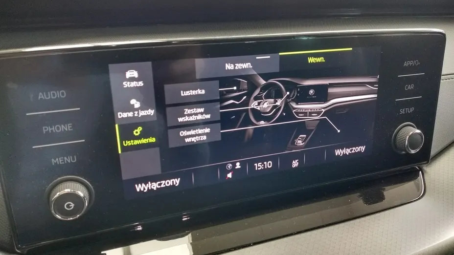SKODA Octavia -