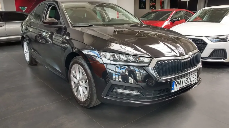 SKODA Octavia -