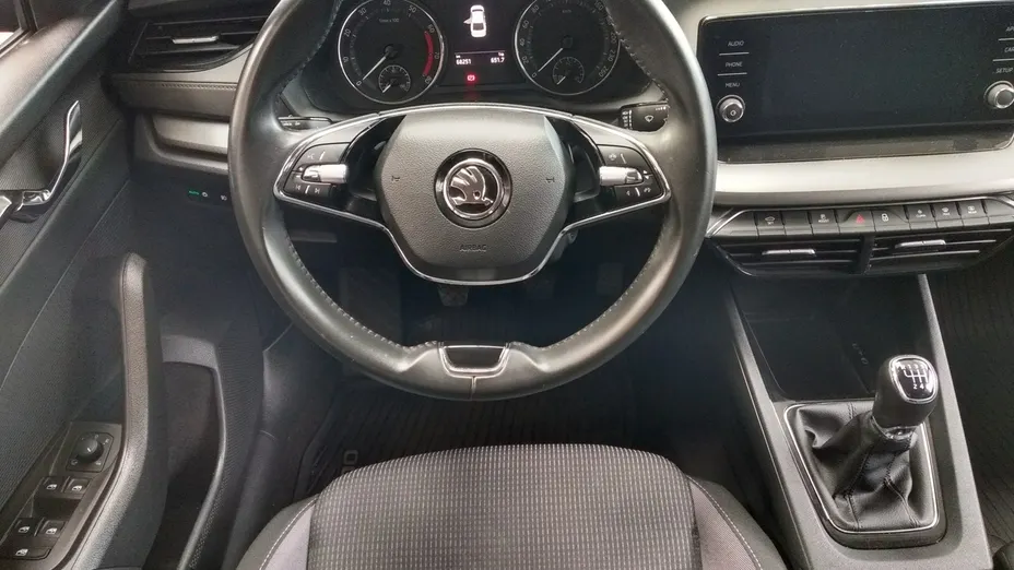 SKODA Octavia -