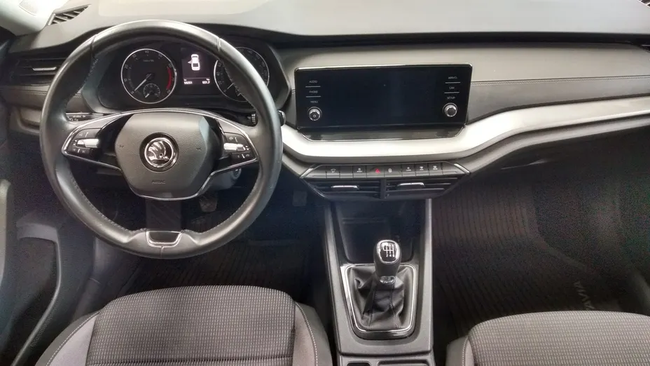 SKODA Octavia -