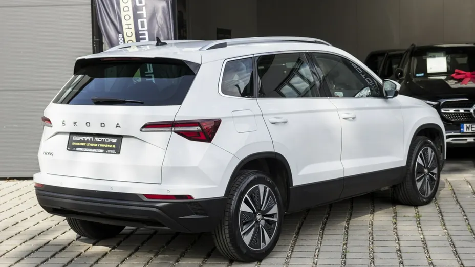 SKODA Karoq -