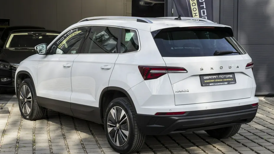SKODA Karoq -