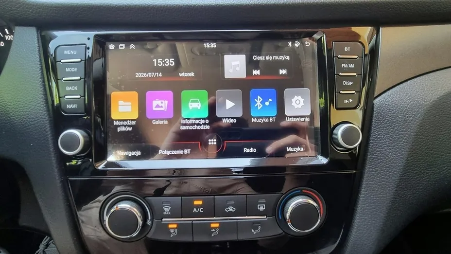 NISSAN Qashqai -