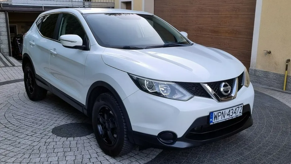 NISSAN Qashqai -