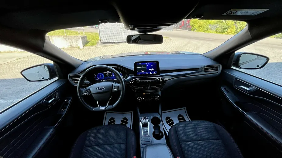 FORD Kuga -