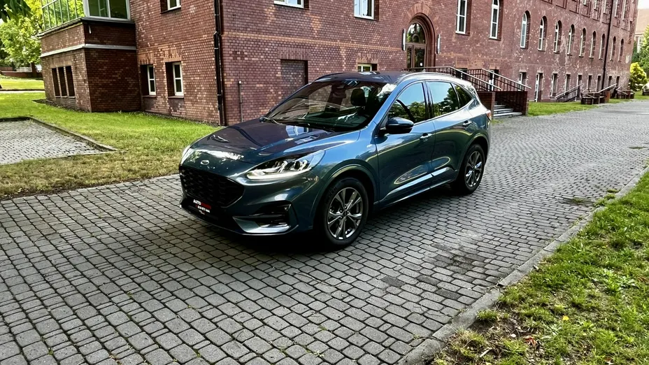 FORD Kuga -
