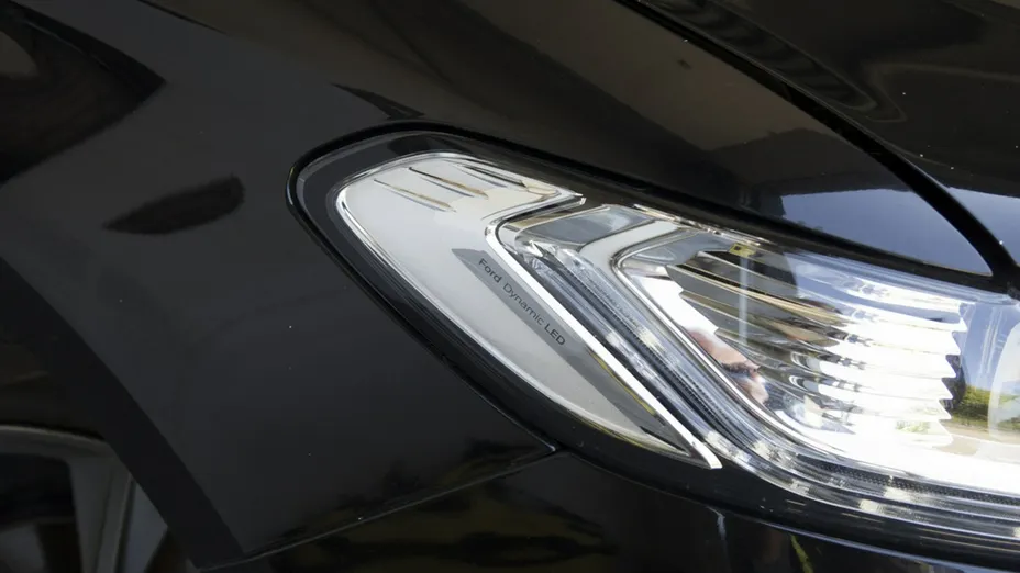 FORD Mondeo -