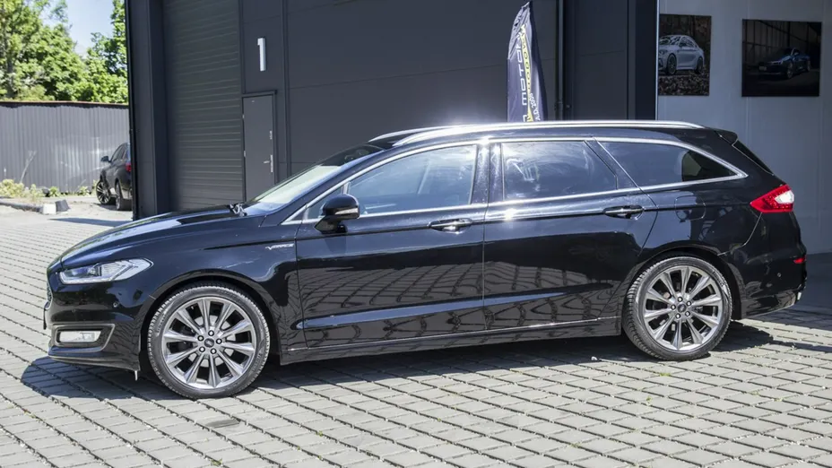 FORD Mondeo -